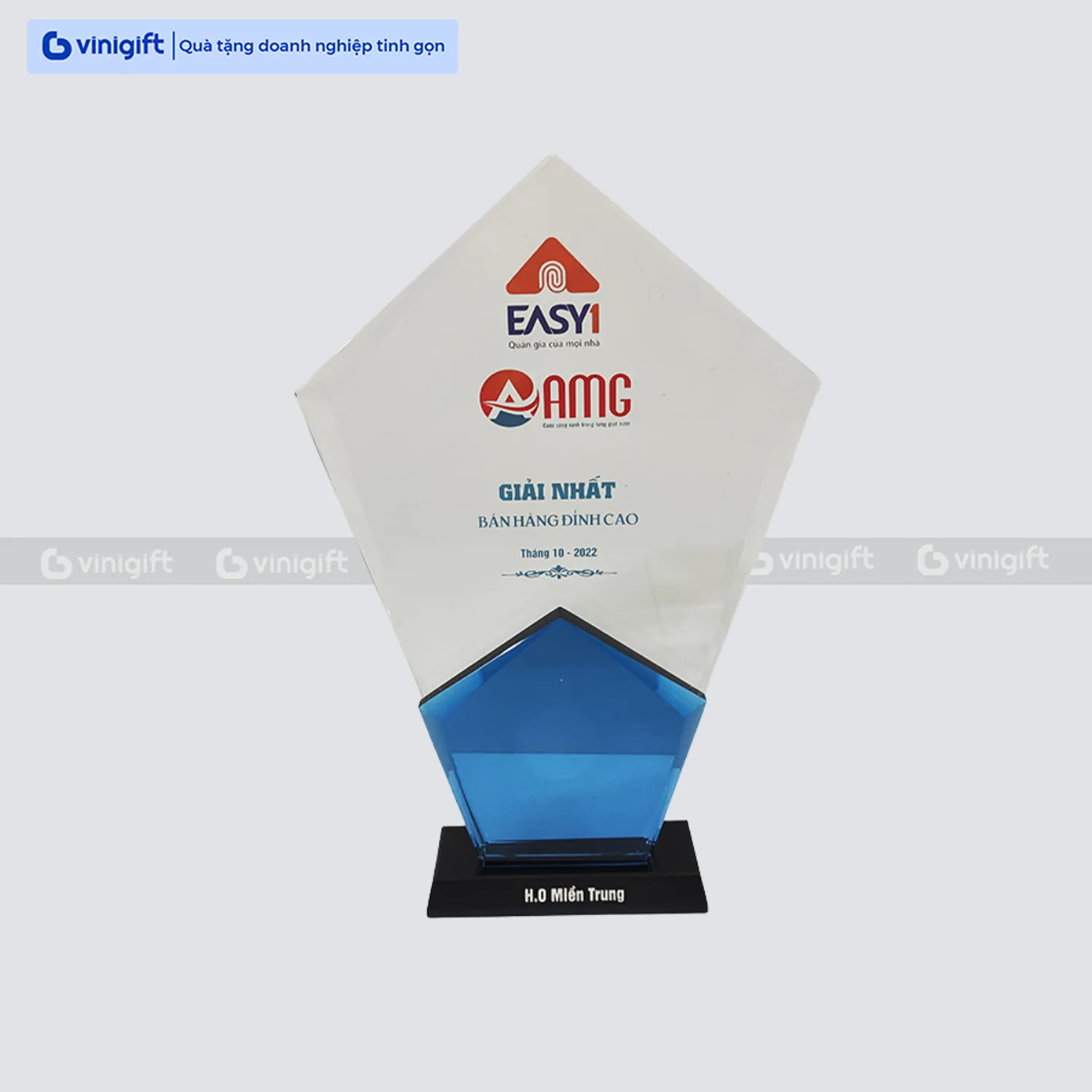 Organic Size: 1500x1500