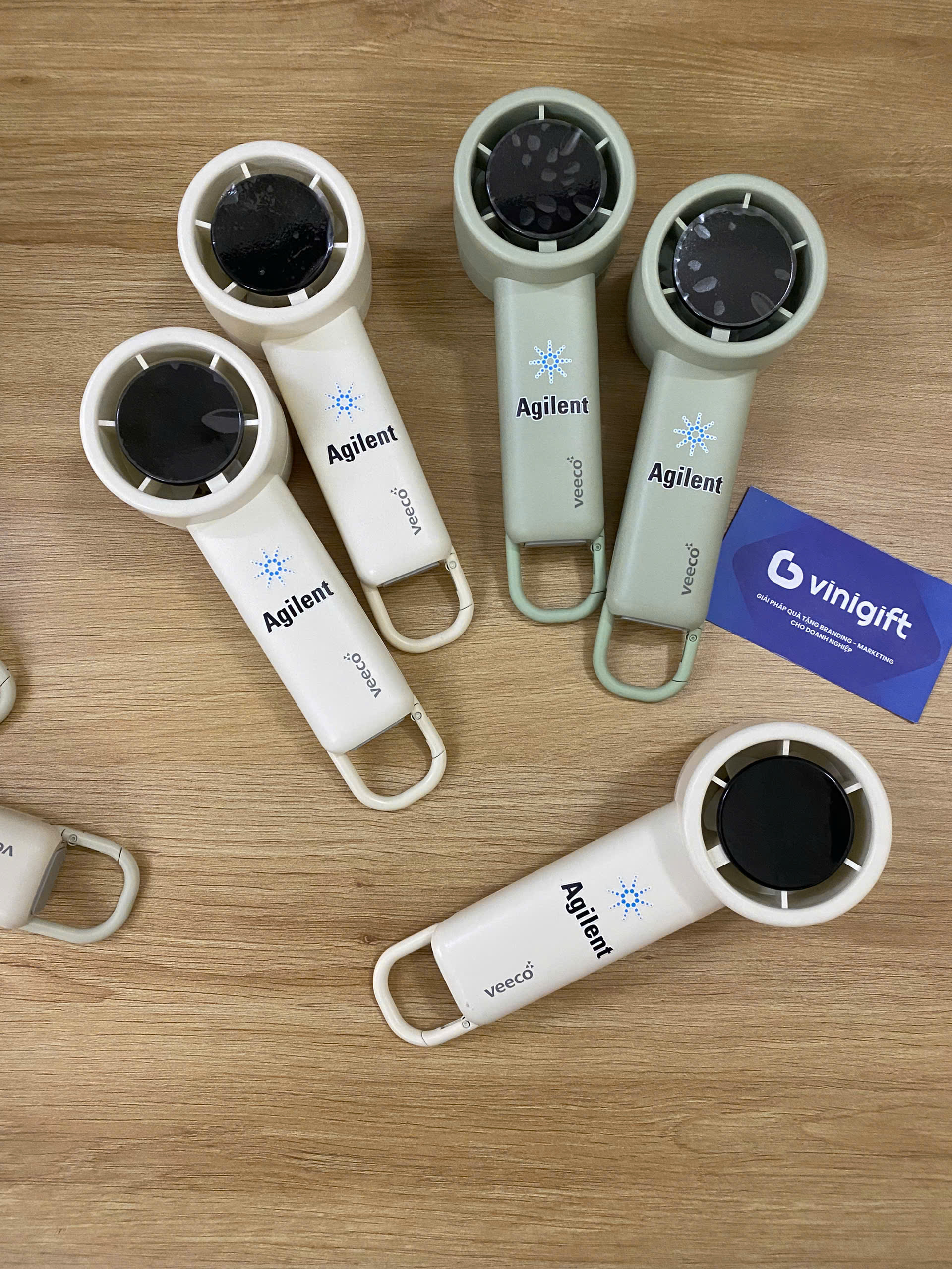 Quạt cầm tay in logo AGILENT - Vinigift