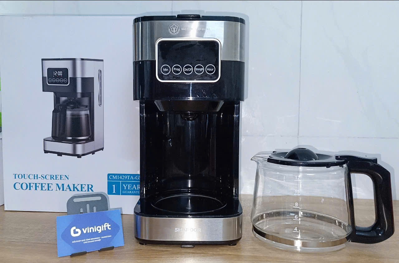 VINIGIFT x BẢO HIỂM XÃ HỘI QUẬN 1 Tri ân và đồng hành cùng máy pha cà phê khắc logo tuyệt đẹp