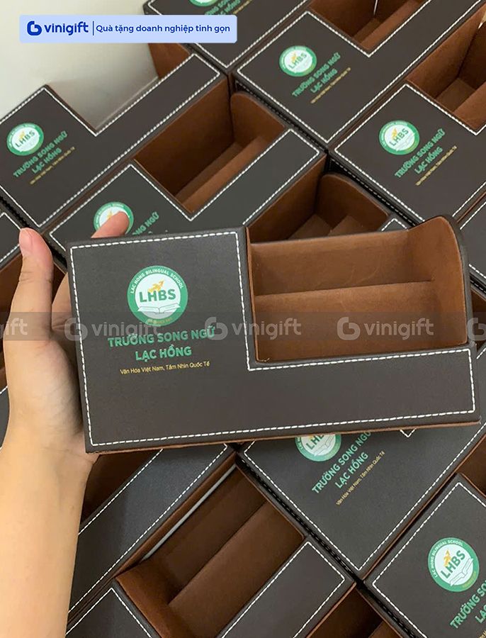 Organic Size: 686x900
