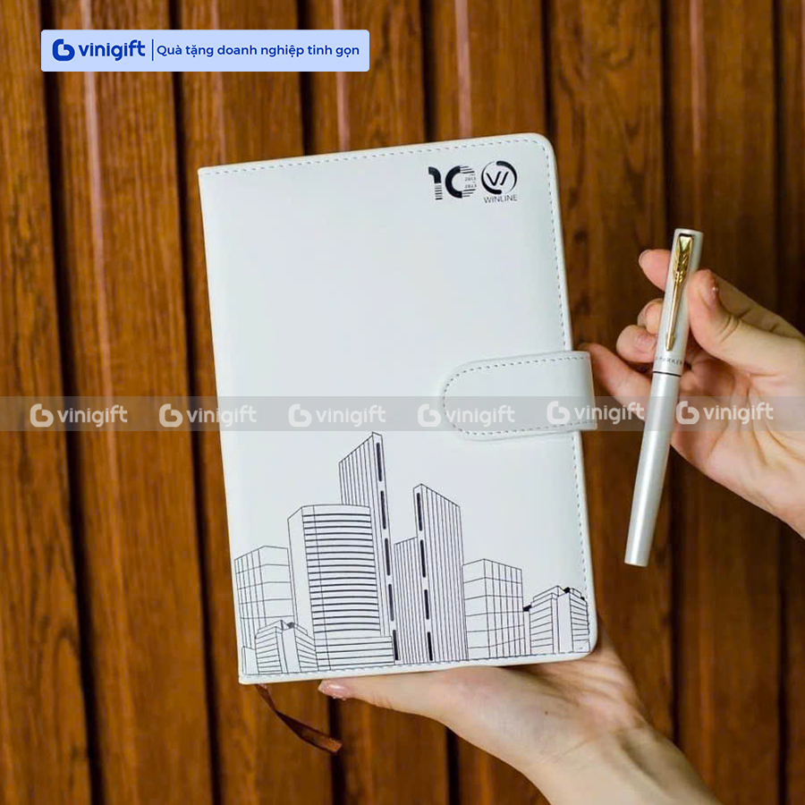 Organic Size: 900x900