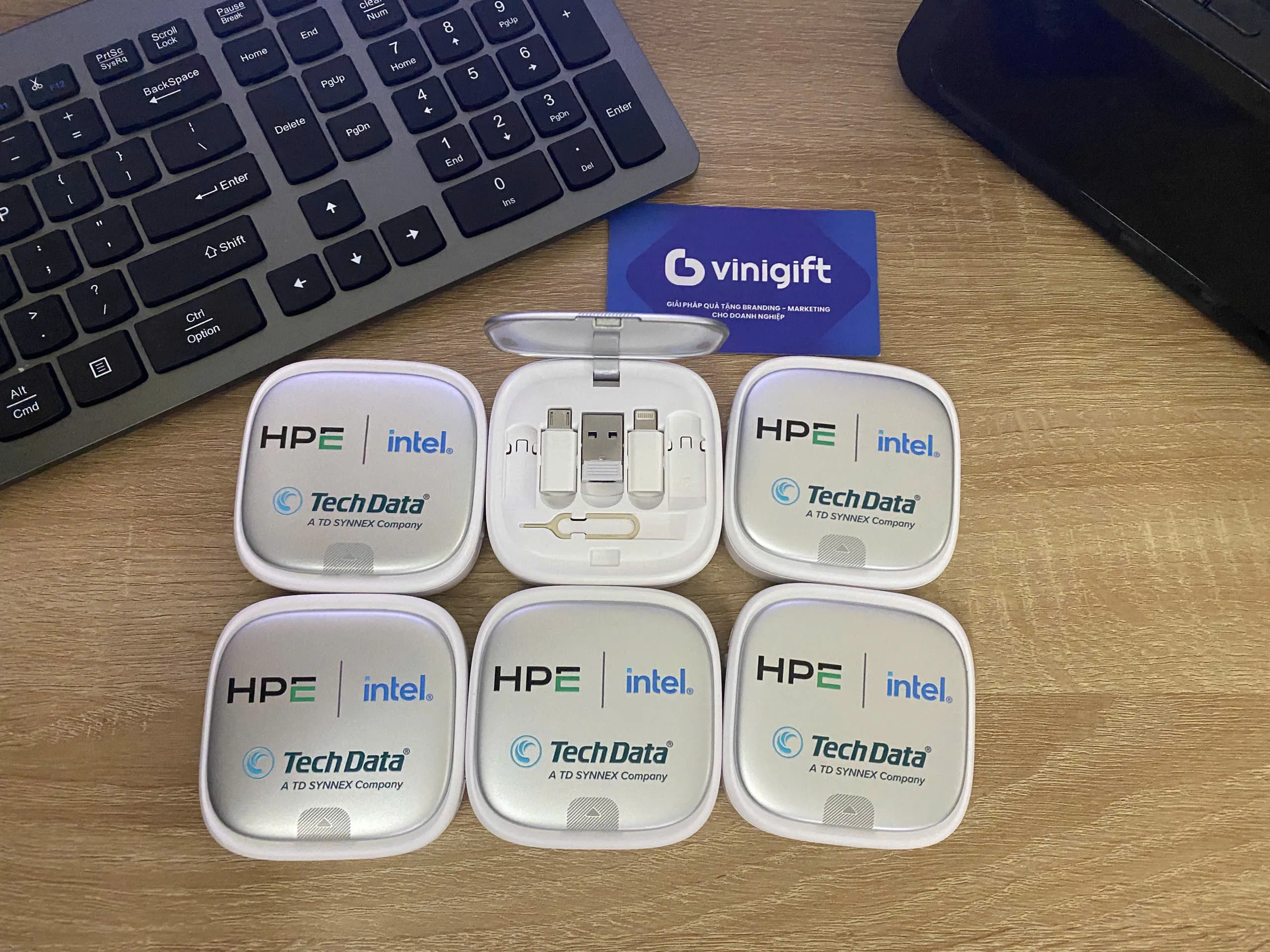 Organic Size: 2560x1920