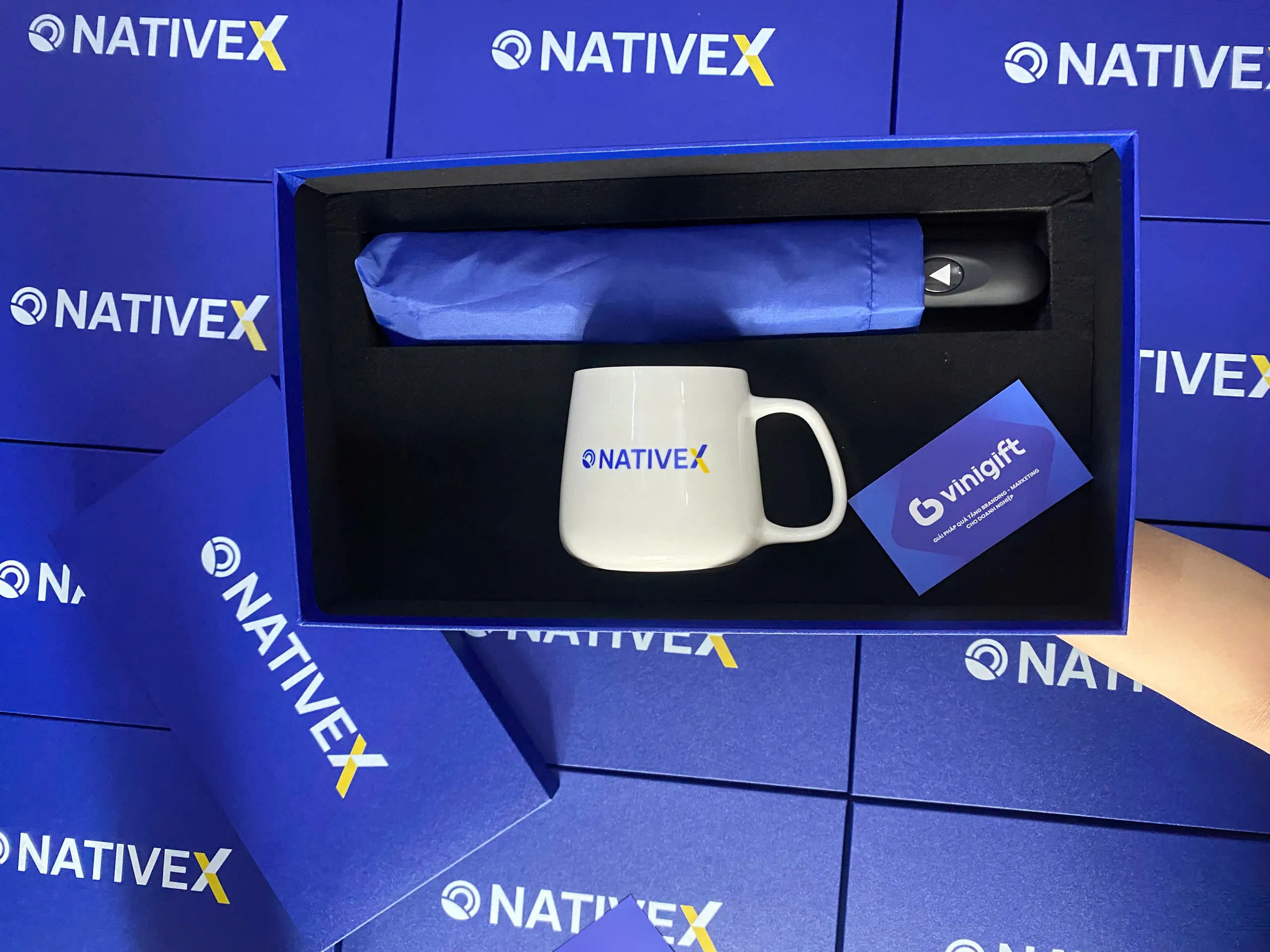 Organic Size: 2560x1920