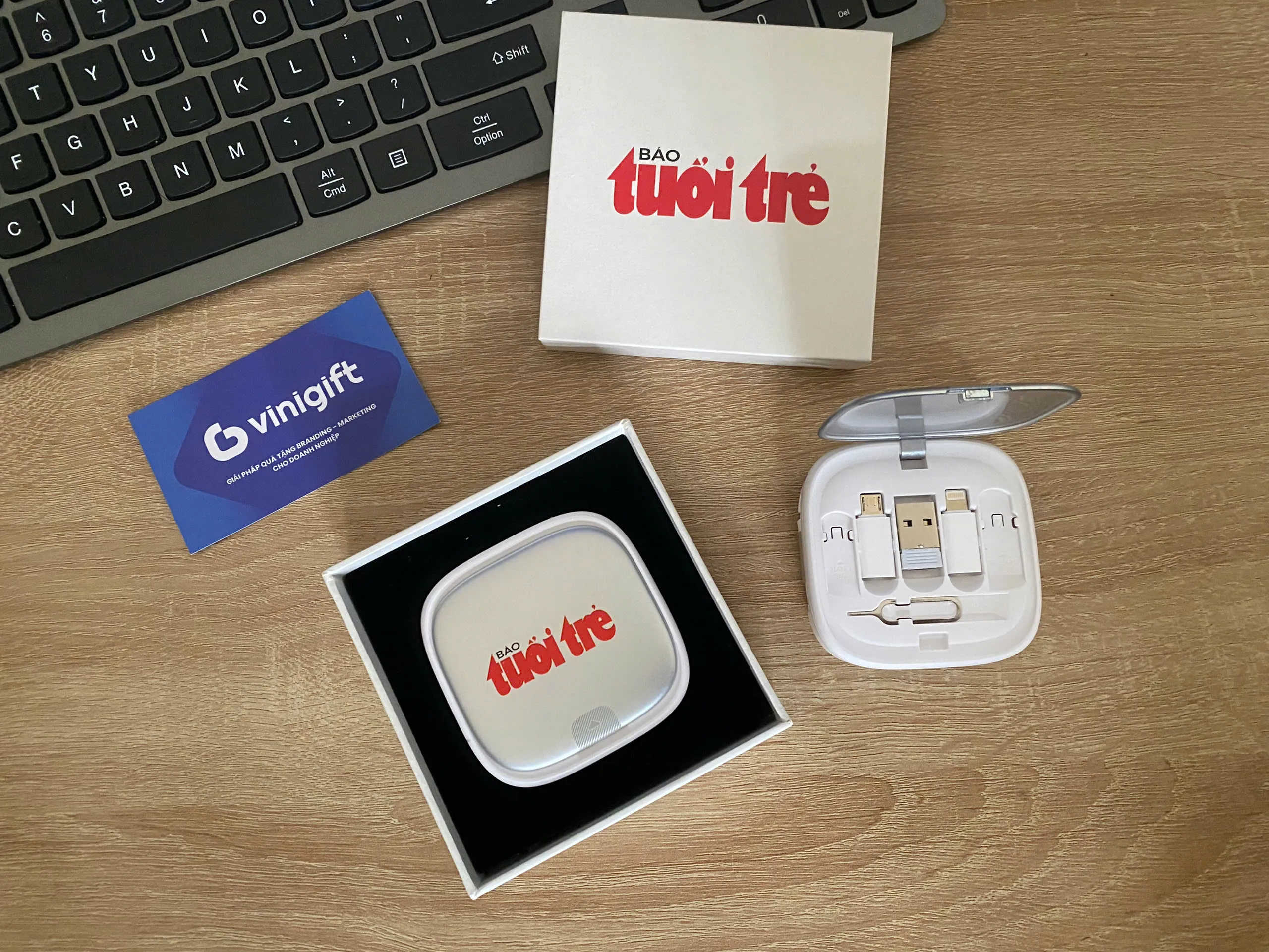 Organic Size: 2560x1920