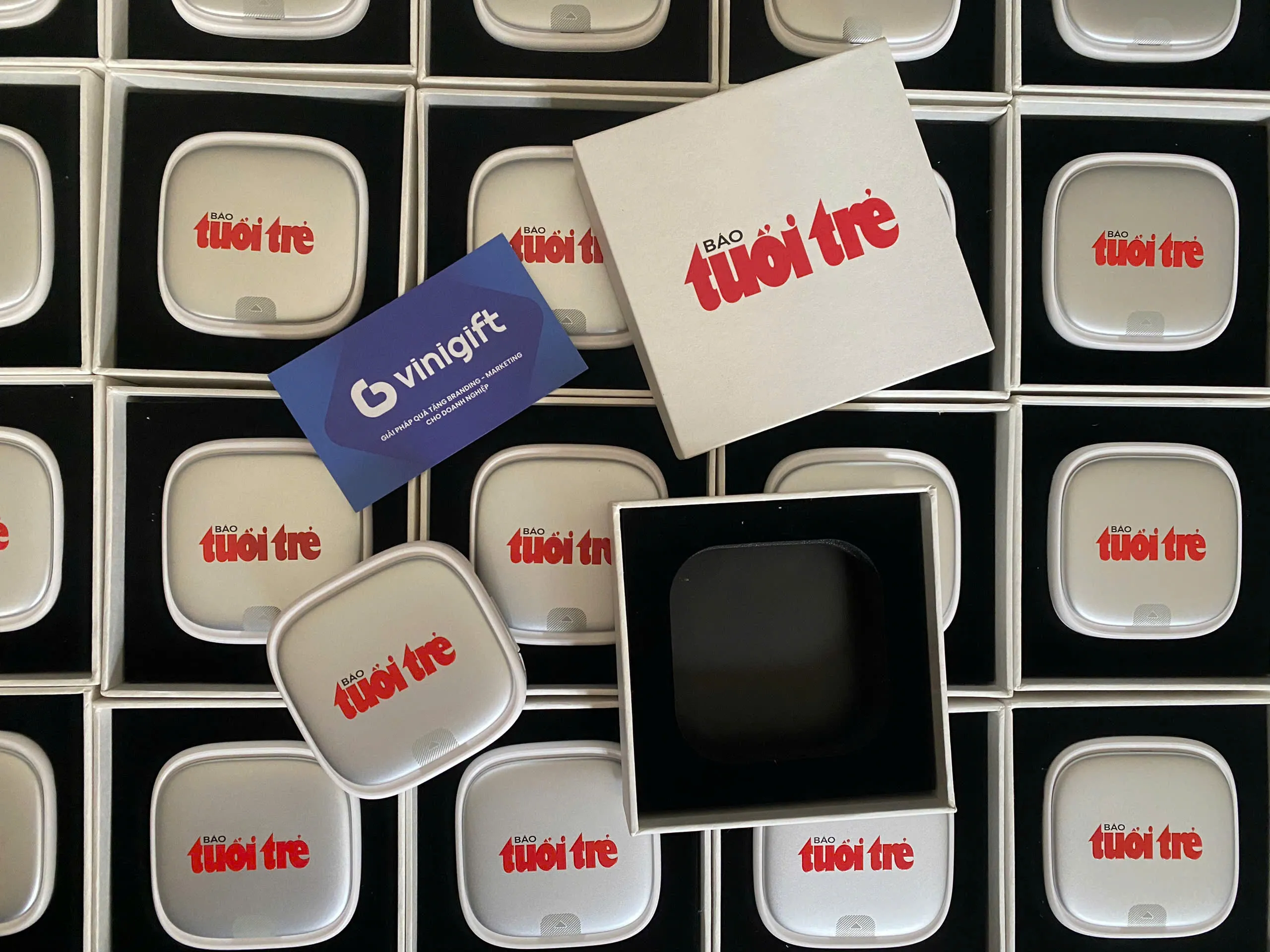 Organic Size: 2560x1920