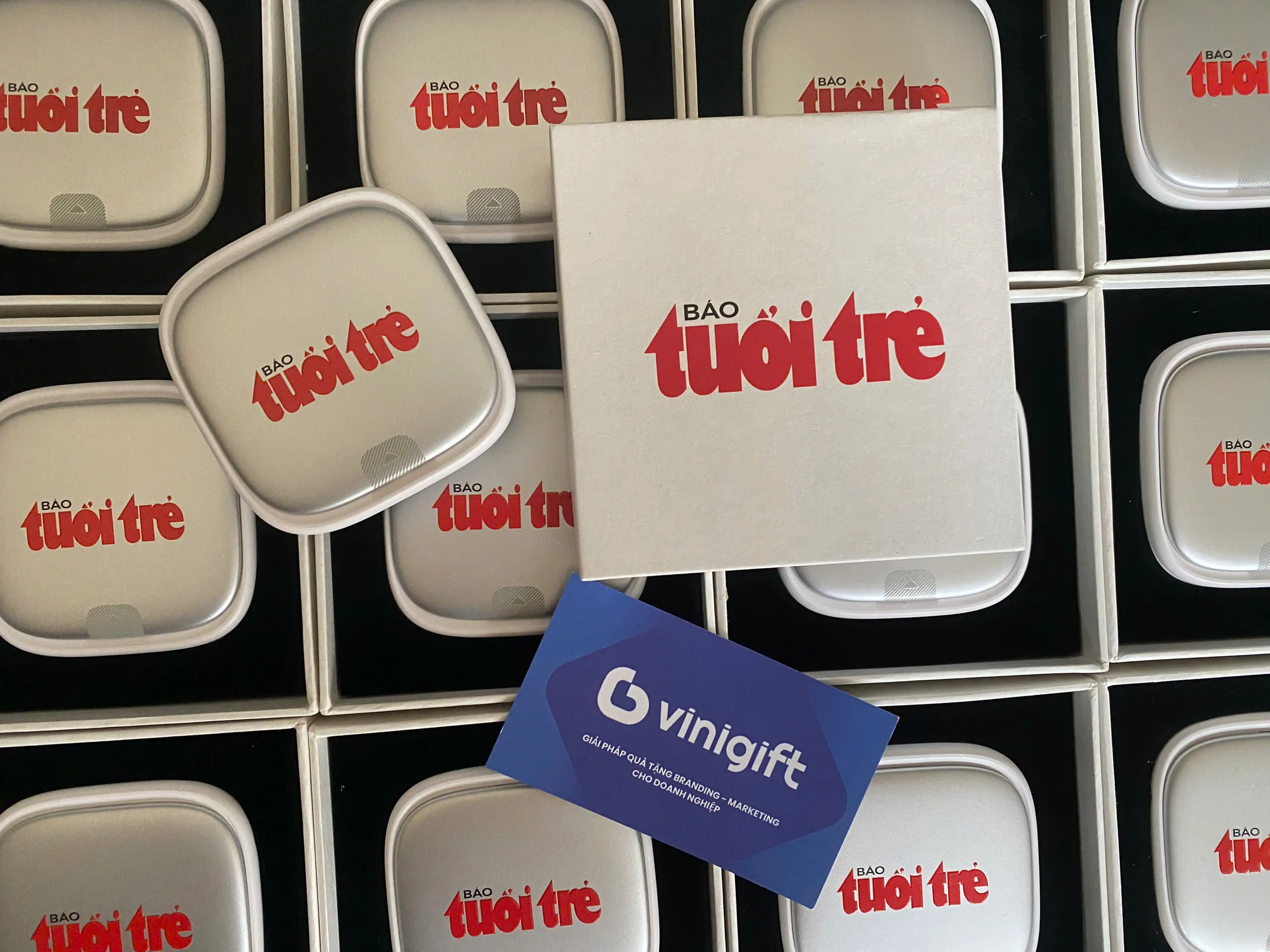 Organic Size: 2560x1920