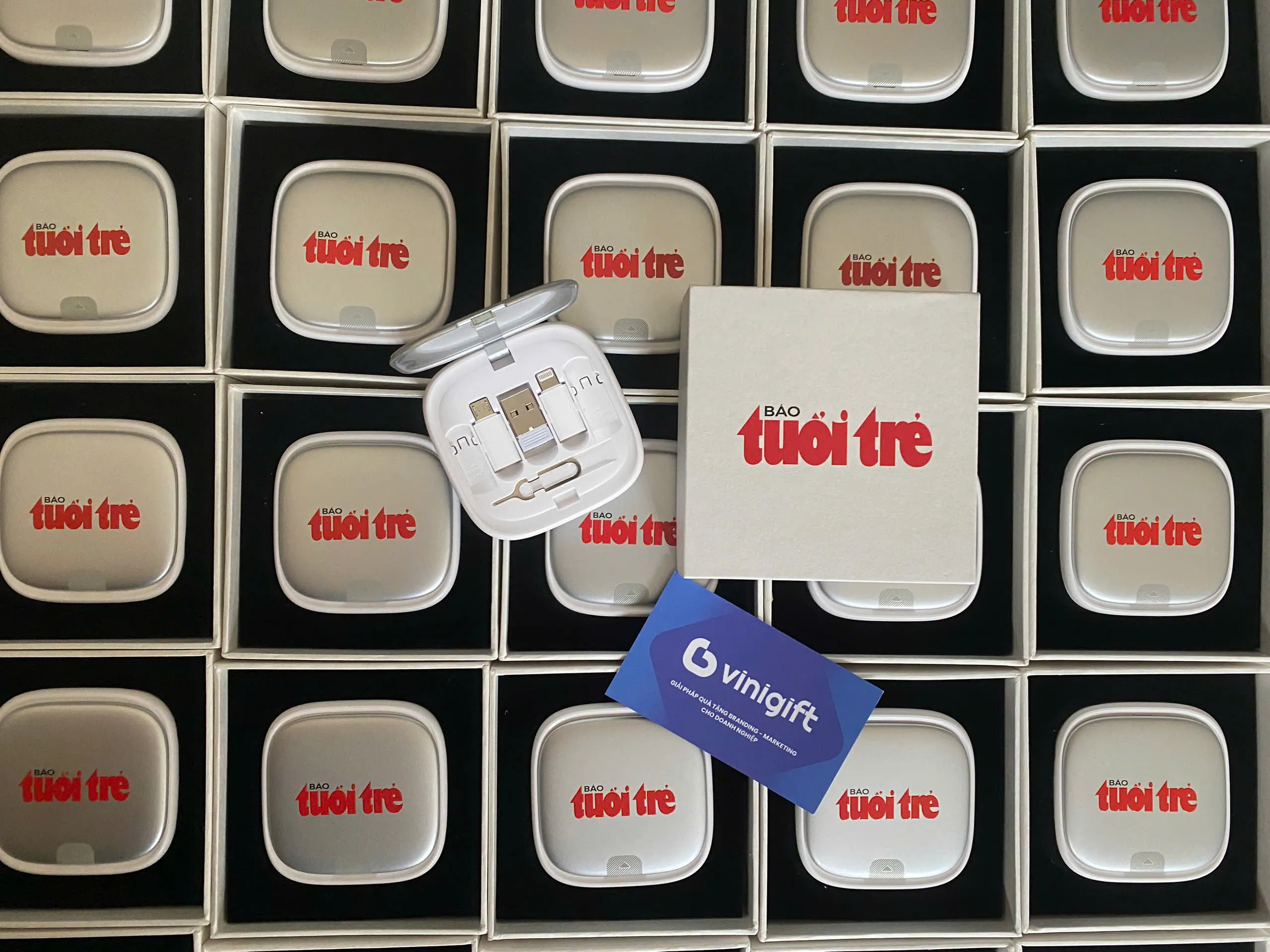 Organic Size: 2560x1920