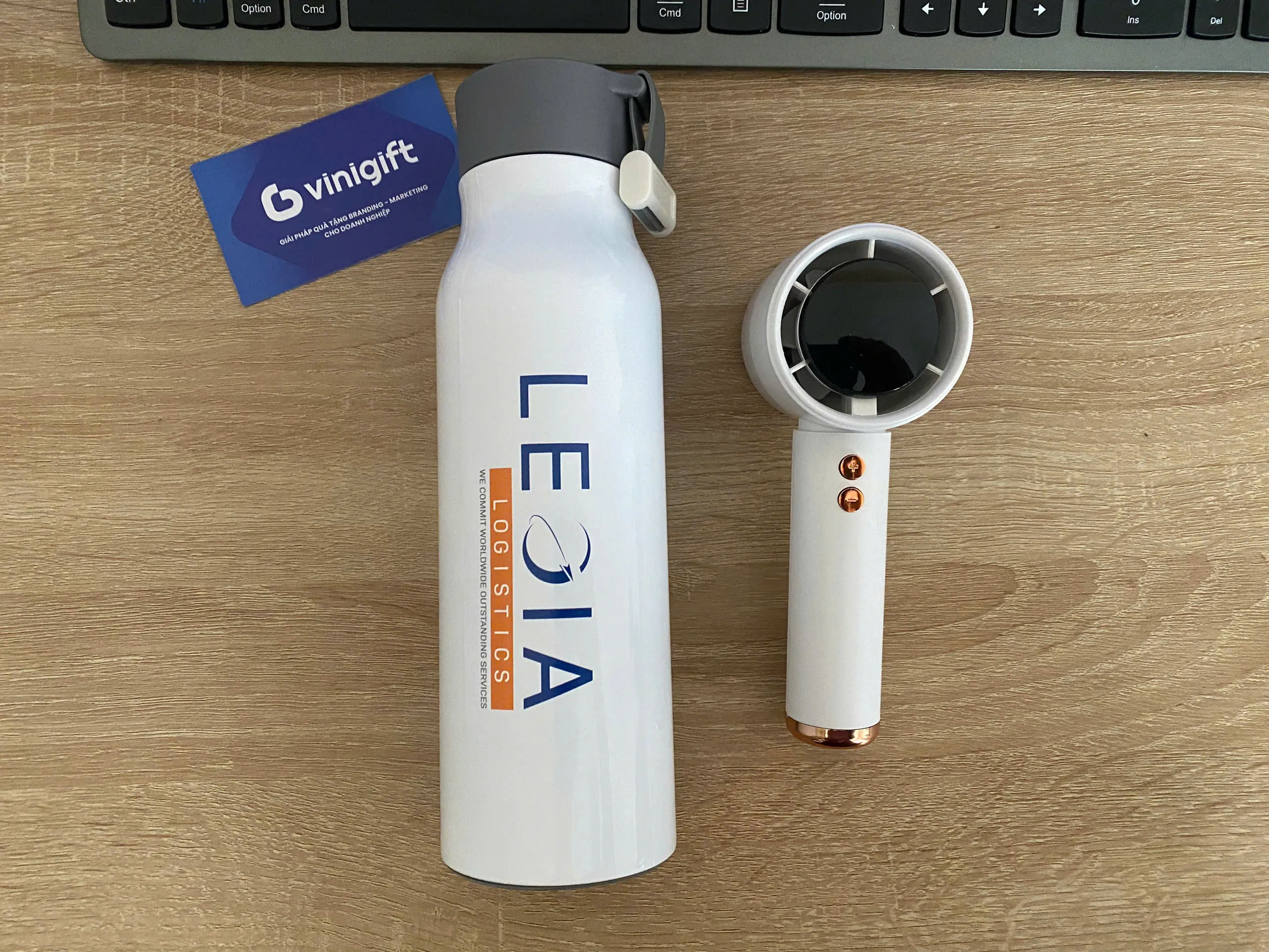 Organic Size: 2560x1920