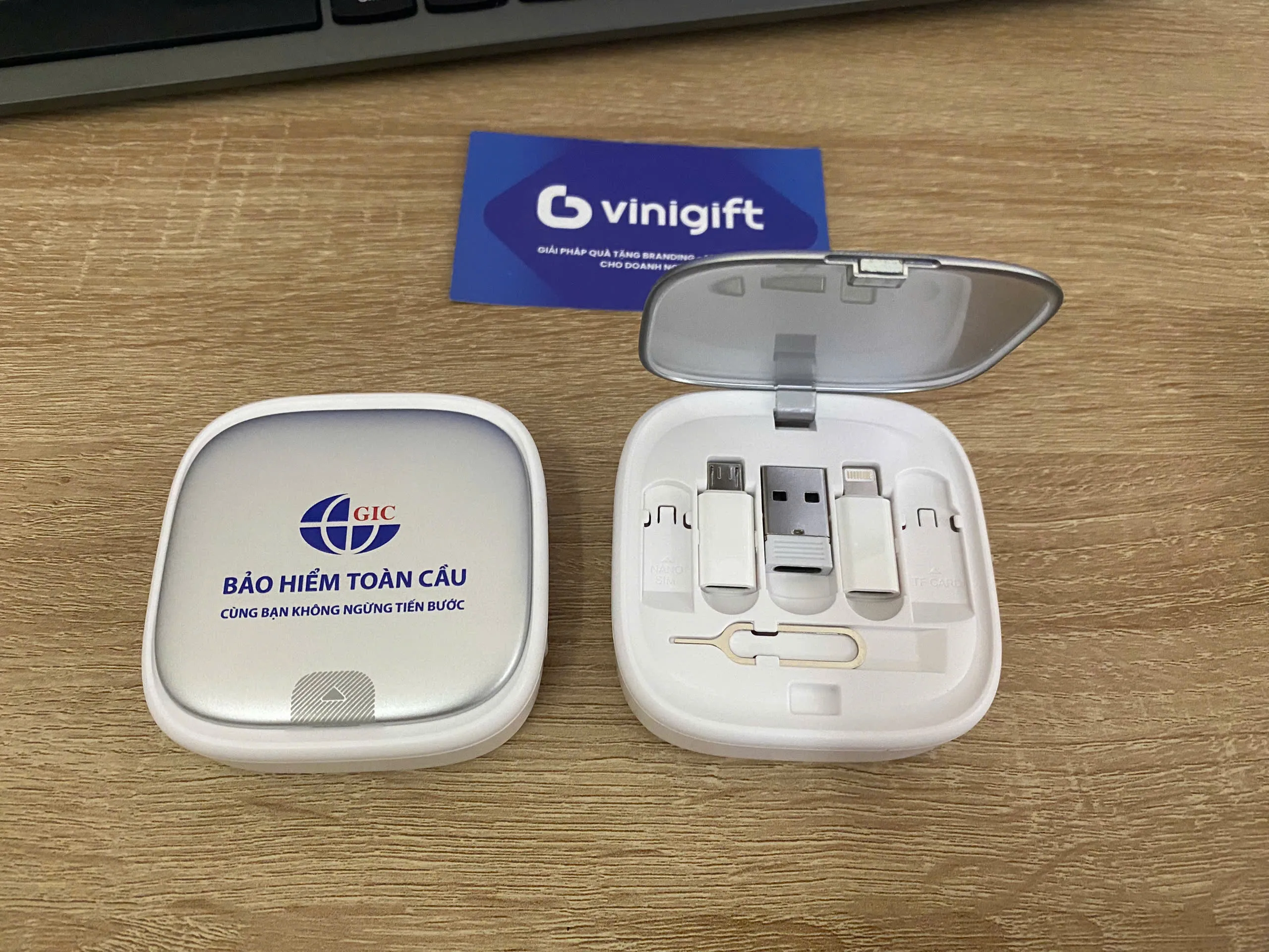 Organic Size: 2560x1920