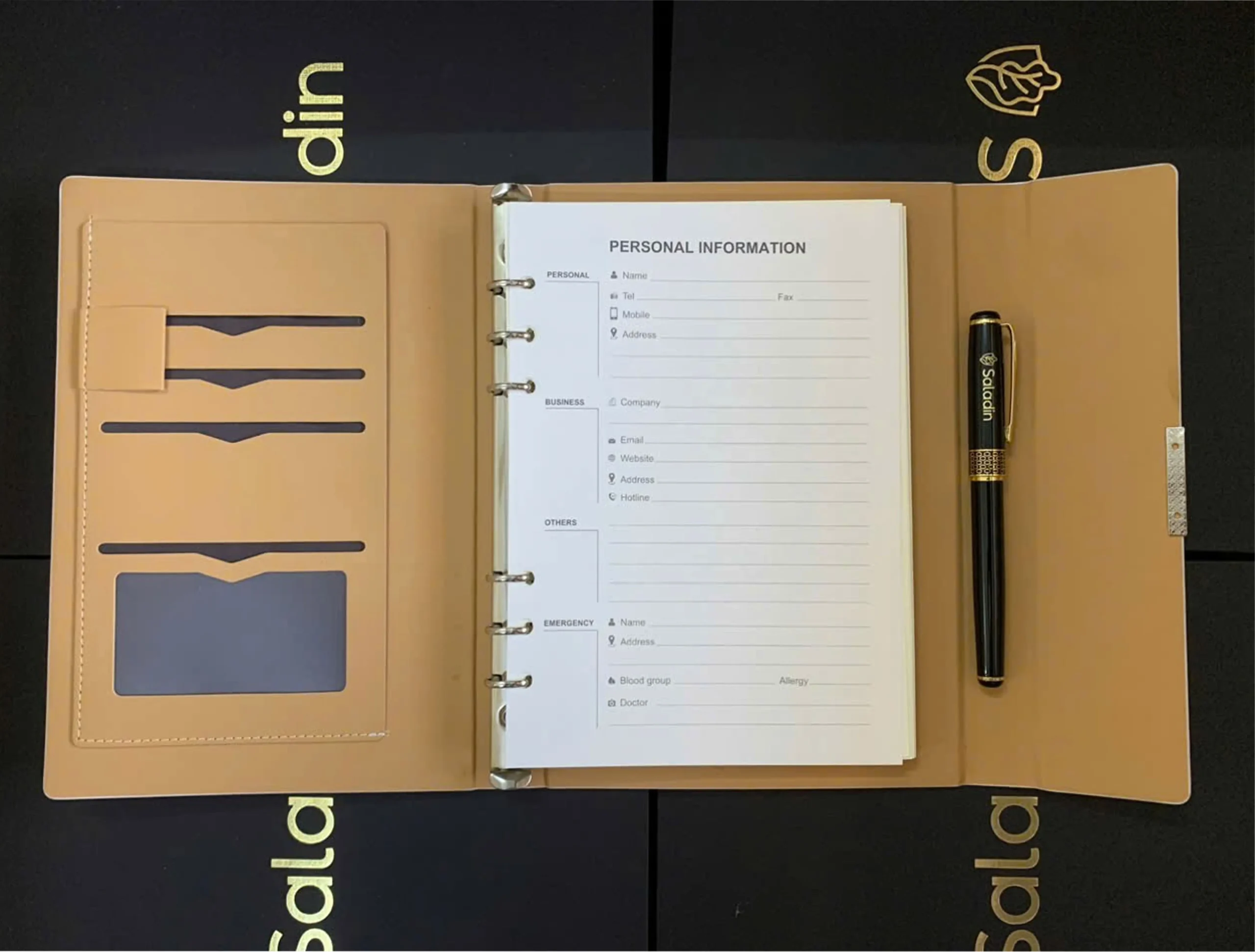 Organic Size: 2560x1942