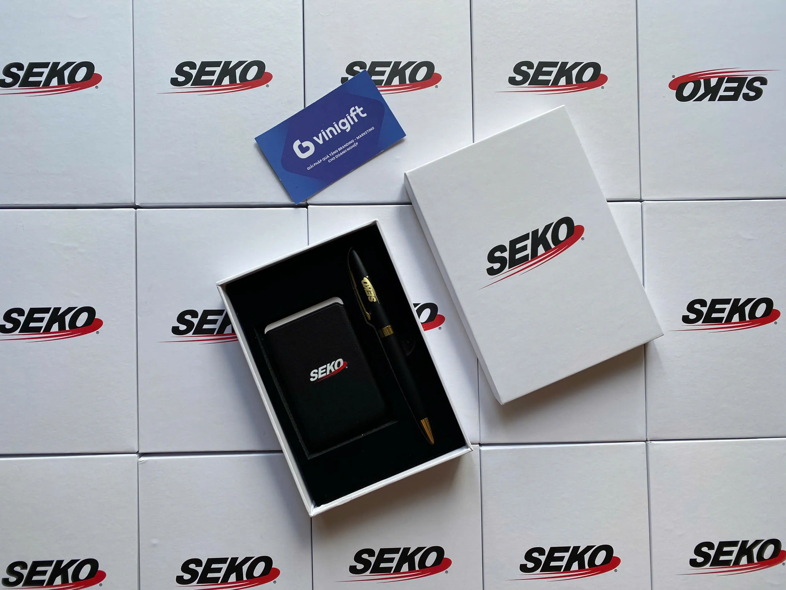 Organic Size: 2560x1920