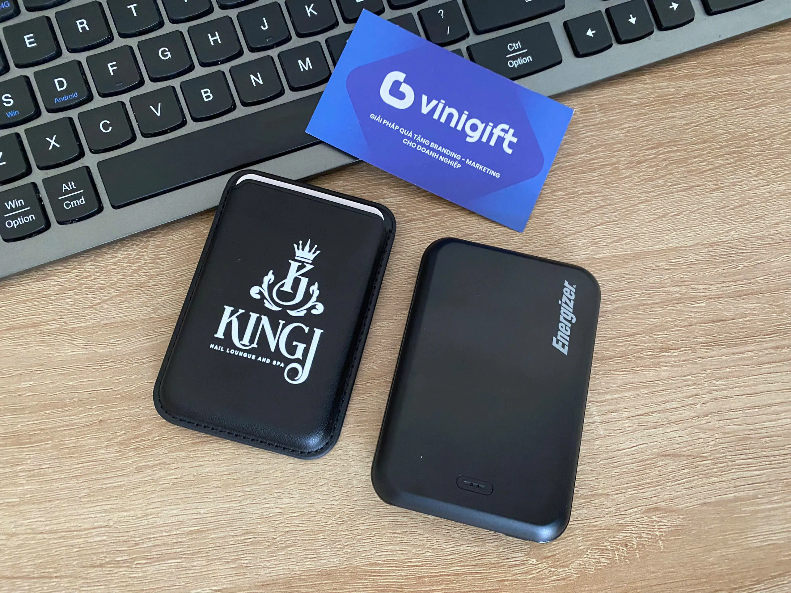 Organic Size: 2560x1920