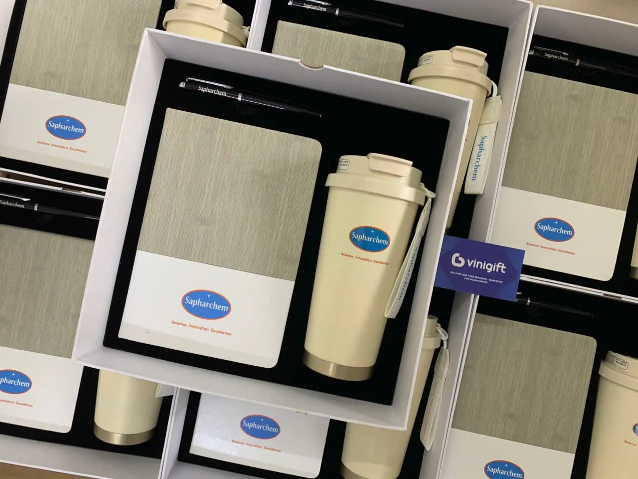 Organic Size: 1280x960