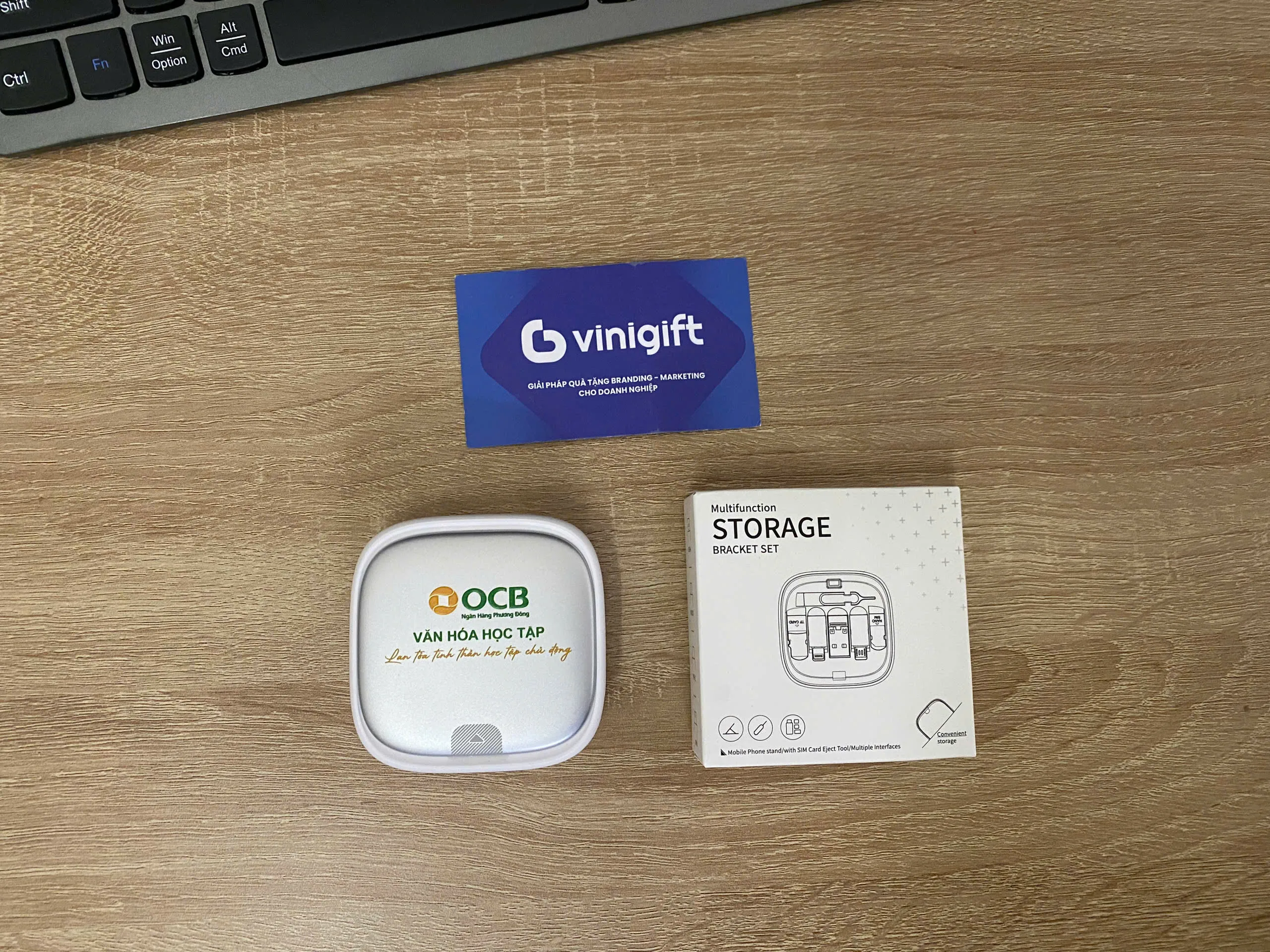 Organic Size: 2560x1920