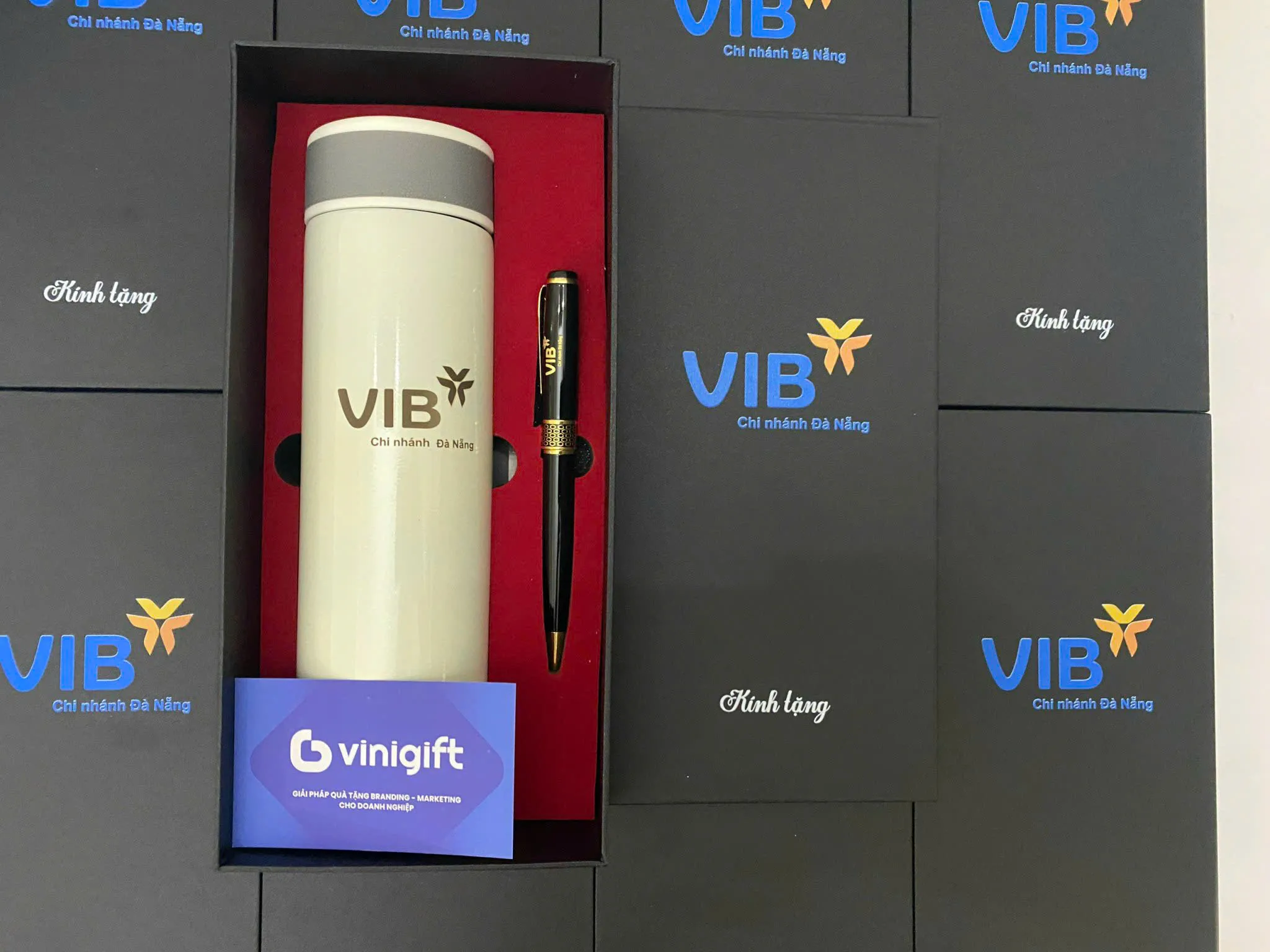 Organic Size: 2048x1536