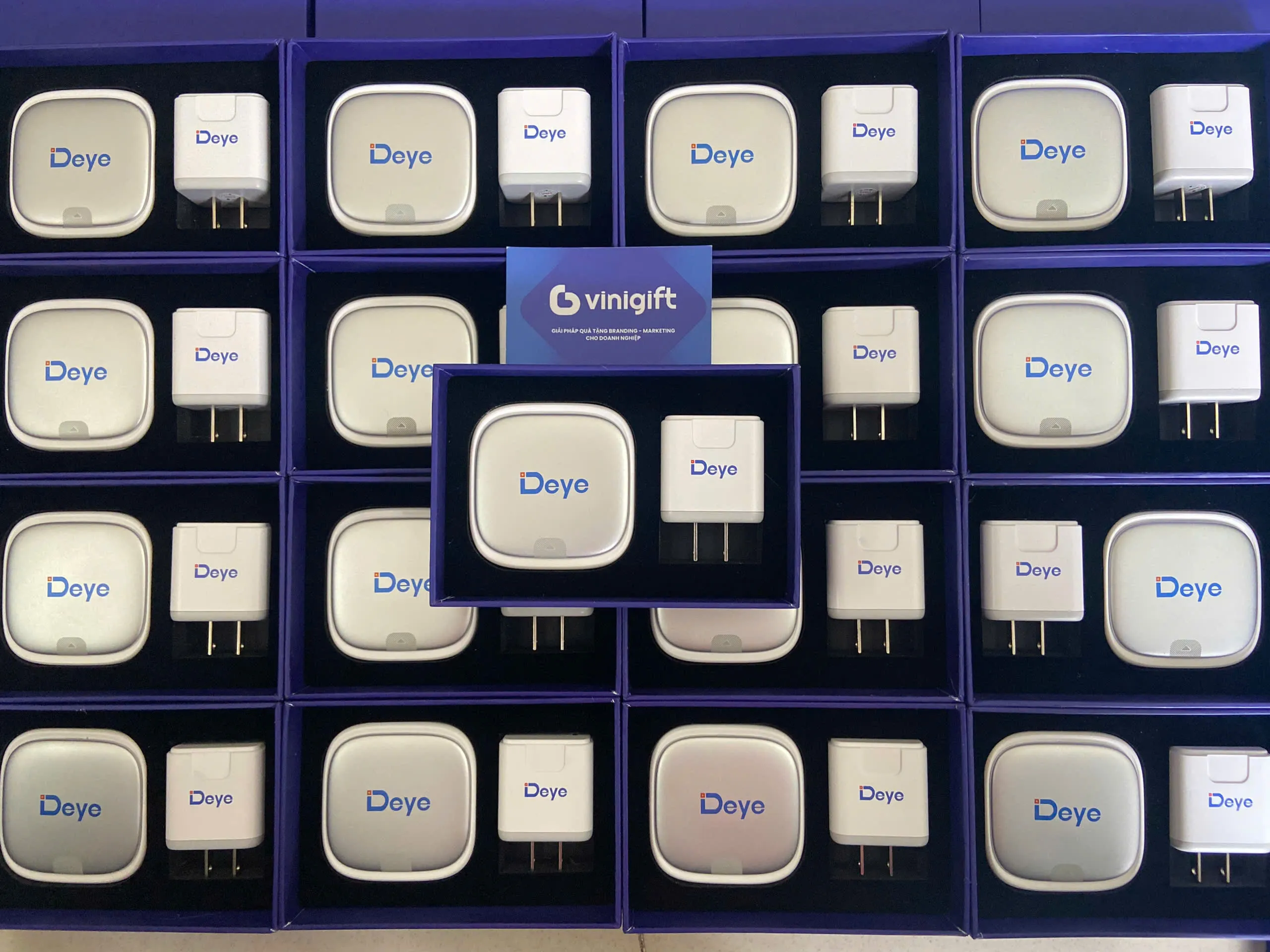 Organic Size: 2560x1920