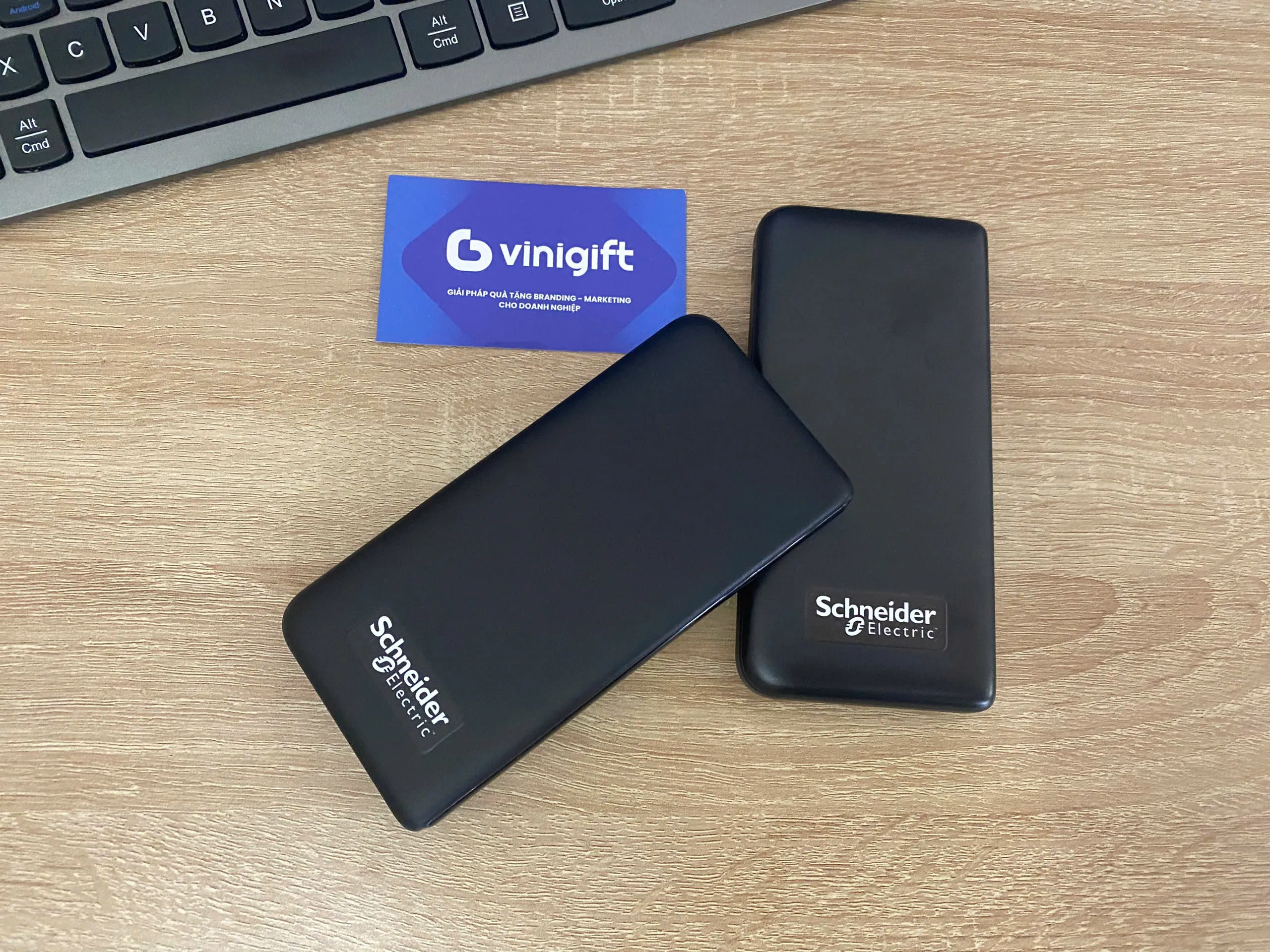 Organic Size: 2560x1920