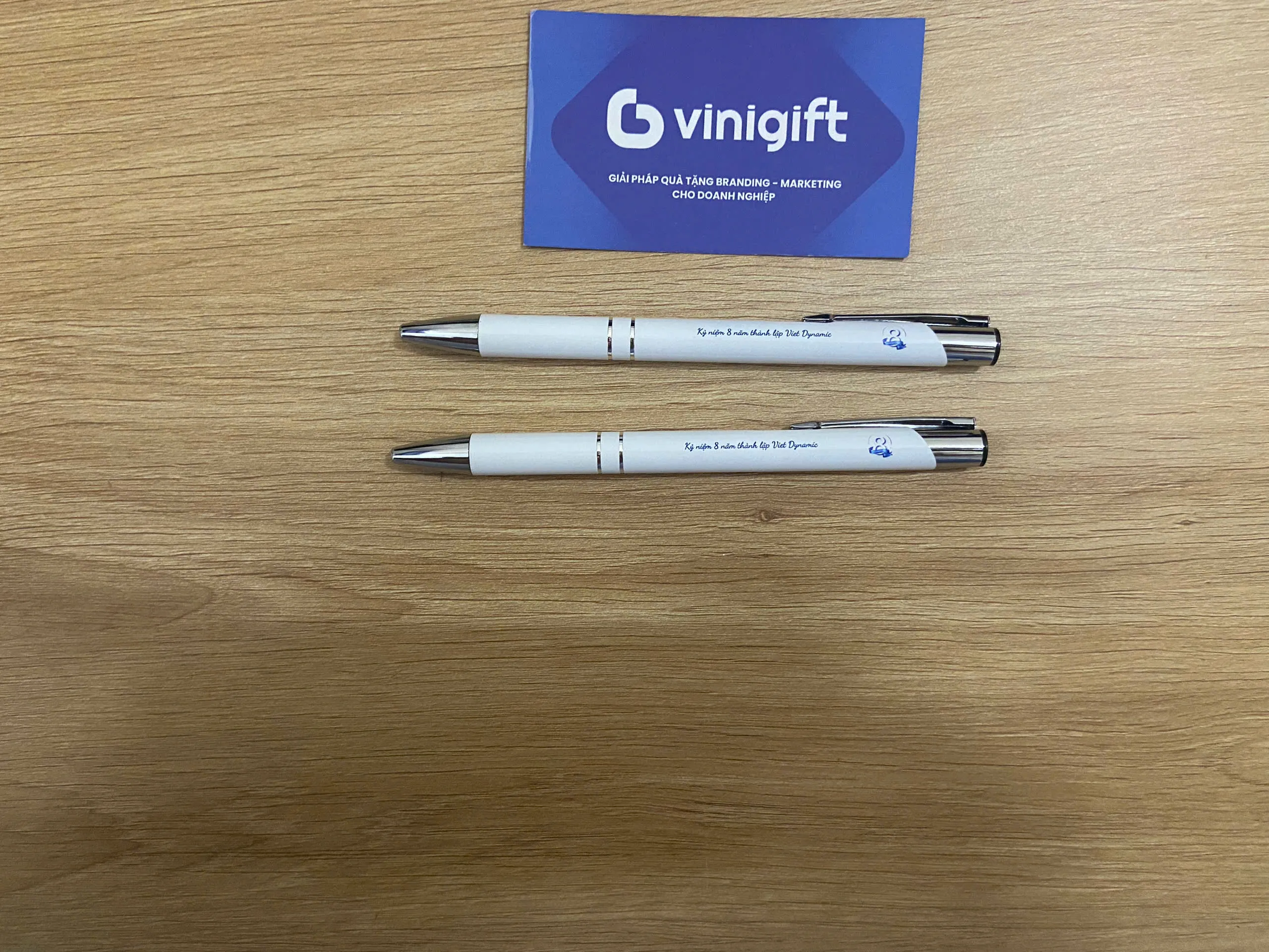 Organic Size: 2560x1920