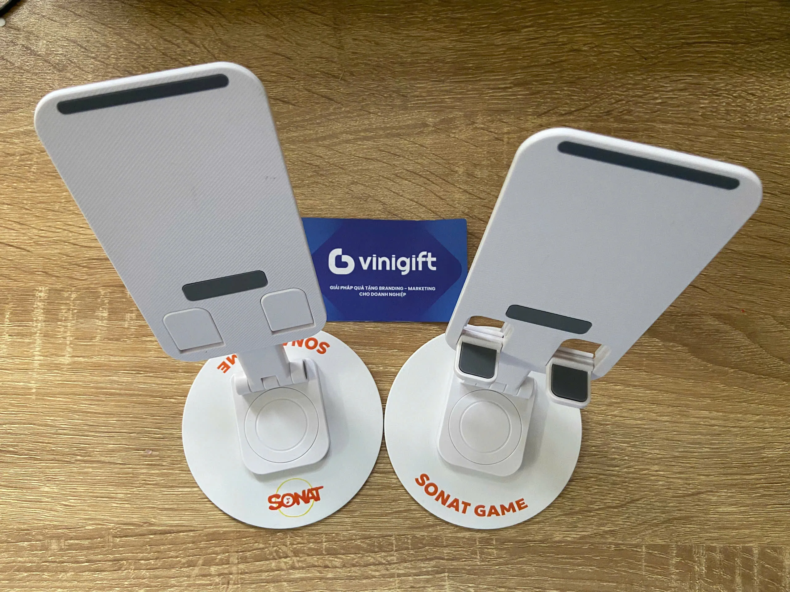 Organic Size: 2560x1920